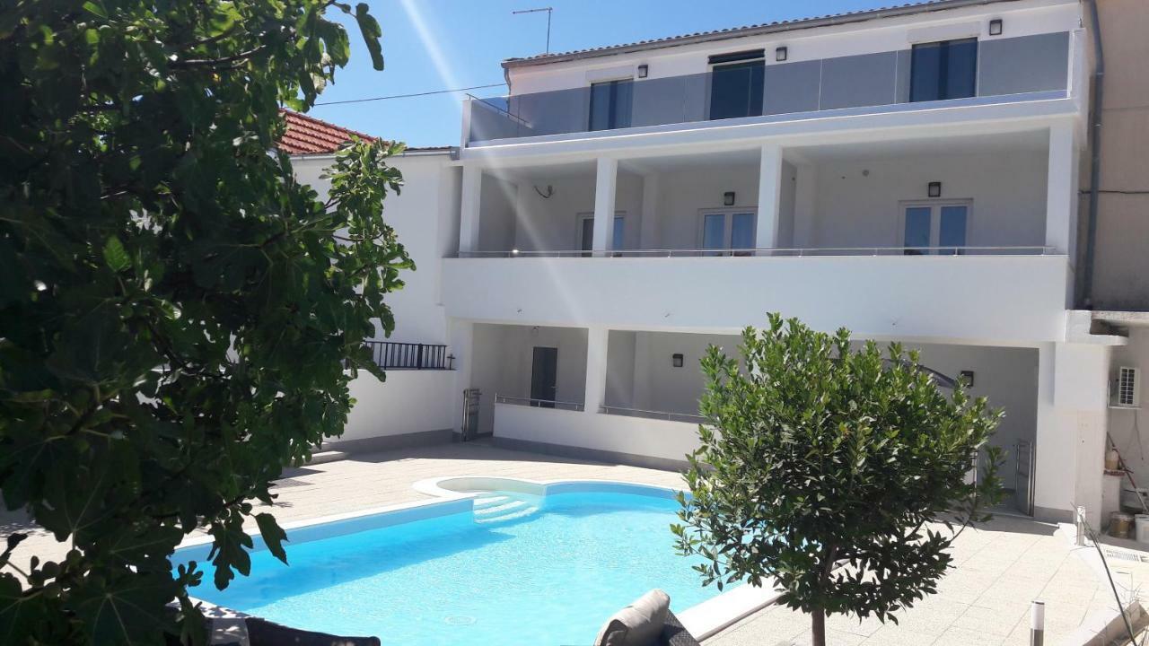 Stars Palace - Apartments And Rooms Jezera Exterior photo