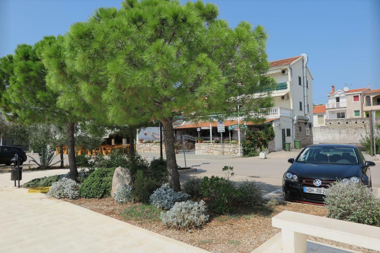 Stars Palace - Apartments And Rooms Jezera Exterior photo